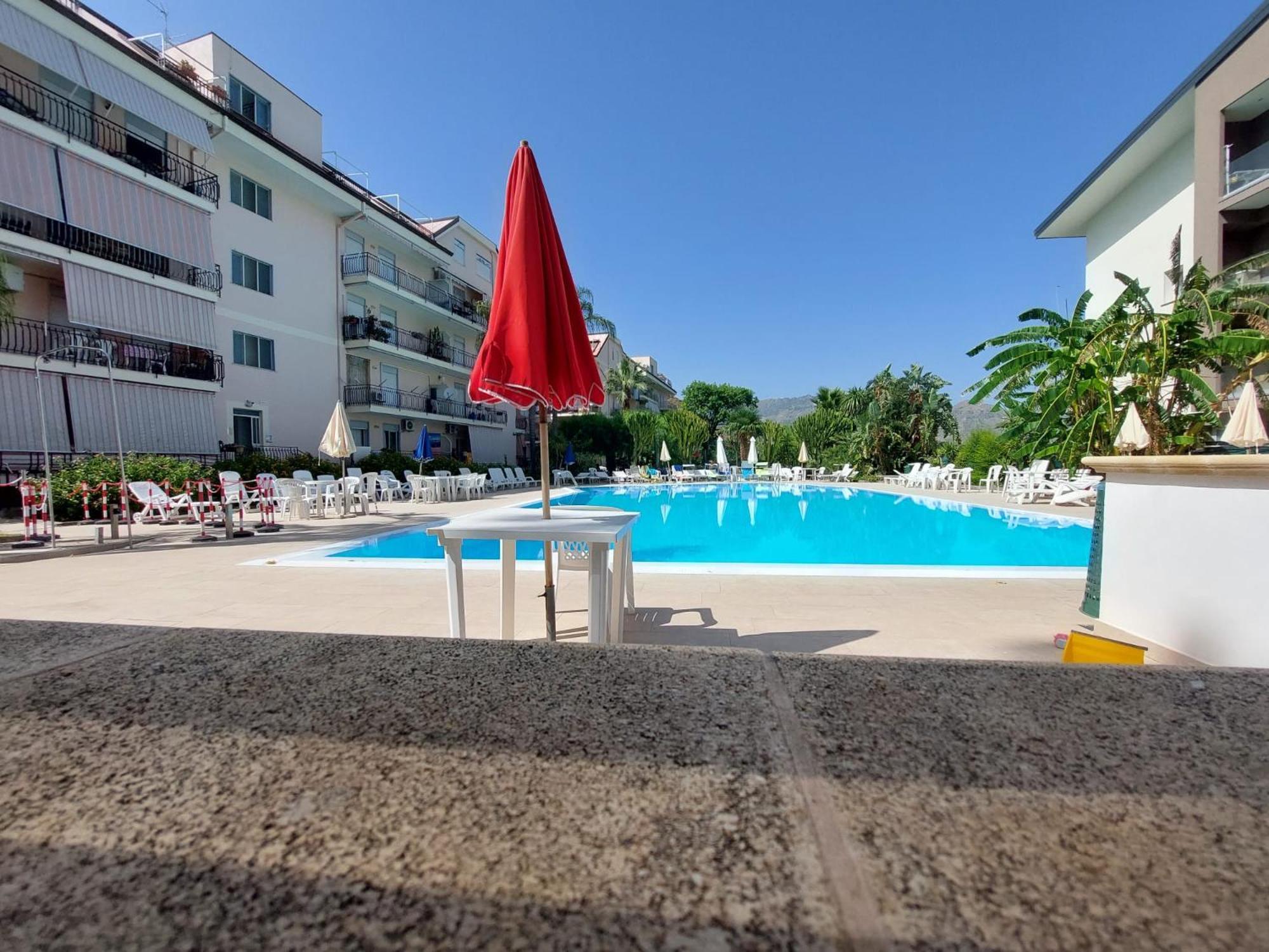 Bouganville Residence Calatabiano Rum bild